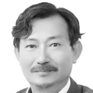 김구용국 경기도외국인복지센터장협의회 회장·문학박사