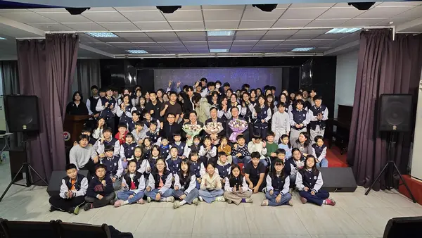 심양한국국제학교 방문한 더불어민주당 김준혁 채현일 부승찬 의원 /김준혁 의원실 제공