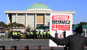 대통령 ‘계엄’ 삽질, ‘탄핵’ 제무덤 팠다 [비상계엄 사태 후폭풍]