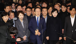 [비상계엄령 선포] 민주당 “국회의장·이재명·한동훈 체포·구금 시도” 확인