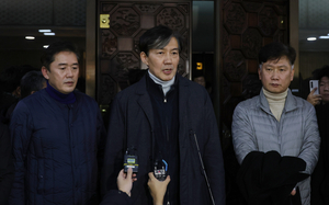 조국, “윤석열 하야 가능성 없어… 오늘 탄핵안 표결하자”