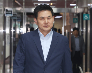 [속보] 김태호, 국민의힘 원내대표 출마 가닥… 갈등 수습 새 변수