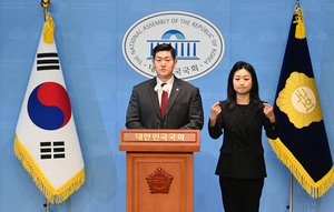 [포토] 탄핵 표결 찬성 의사 밝힌 국민의힘 김재섭 의원