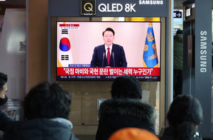 [속보] 尹 “계엄은 대통령 권한… 탄핵과 수사에 맞설 것”