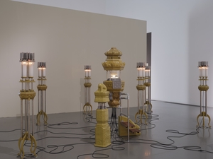 뼈만 남아도 도약하는 저 잉어처럼… 그럼에도 ‘다시’ [알고 보면 반할 세계·(1)~되기]