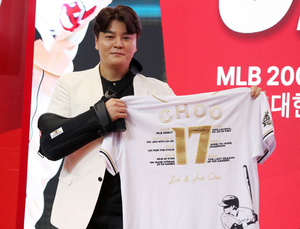 현역 은퇴한 추신수, SSG 퓨처스팀 프런트행