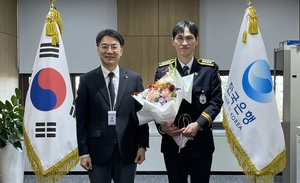 한국은행 경기본부, 지역경제조사 등 공헌 직원 ‘한국은행 총재 포상’