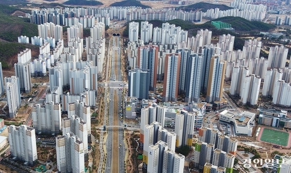 경기도 일부 아파트 단지에서 입주자대표회의 운영 경비를 부당하게 지출하는 것으로 밝혀졌다. 사진은 기사 내용과 관련없음. /경인일보DB