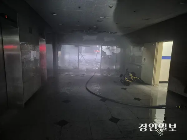 분당 야탑동 화재 건물 내부. 2025.1.3 /소방당국 제공