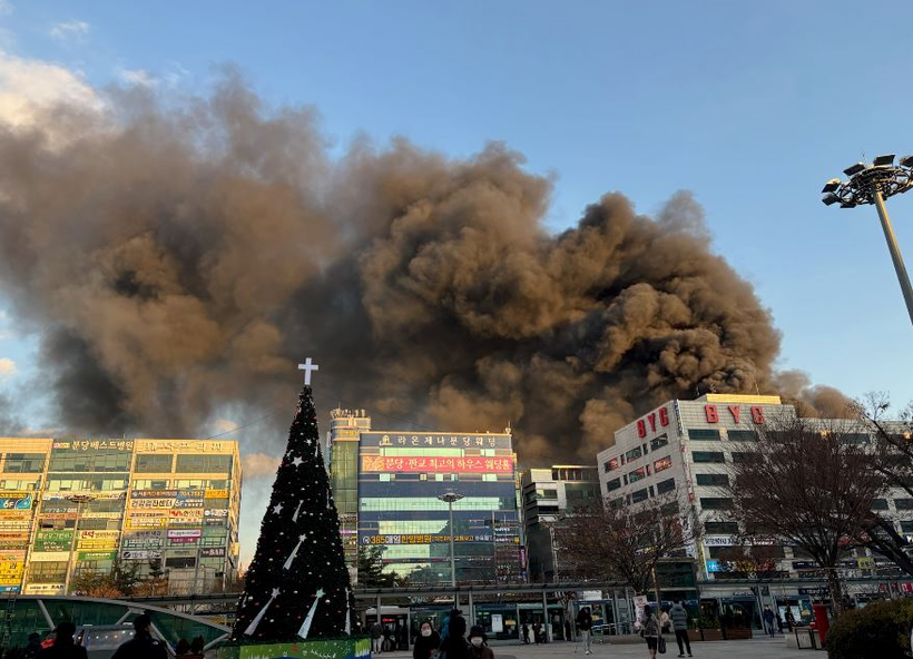 [영상+] 큰불에도 전원 구조… 새해 선물 같은 기적 보여준 ‘분당 화재’