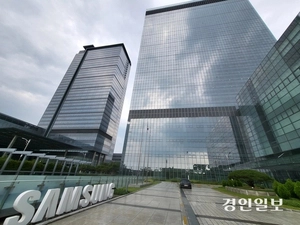 삼성전자 작년 4분기 영업익 6.5조원…시장 전망치 하회