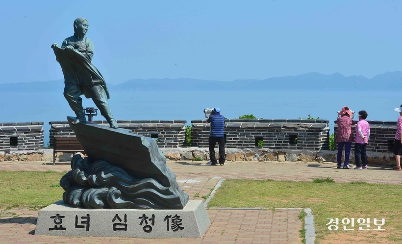 인천 옹진군 백령도 심청각 효녀심청상. /경인일보DB