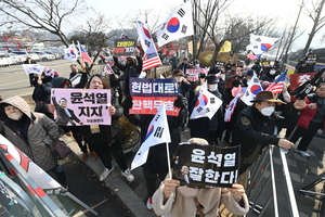 한산하던 서울구치소 하루 최대 1천여명 ‘북적’… 민원발생도