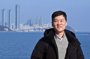 [아임 프롬 인천] ‘K-웹툰 개척자’ 지강민 작가