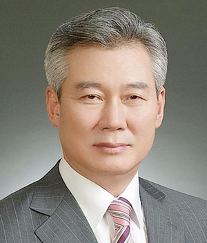 손창완 전 공항공사 사장