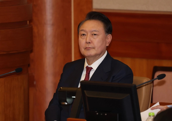 윤석열 대통령이 지난 23일 서울 종로구 헌법재판소에서 열린 탄핵심판 4차 변론에 출석해 있다. 2025.1.23 /사진공동취재단