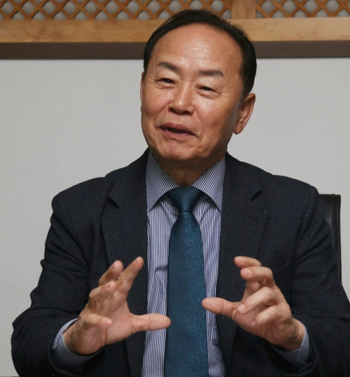 3일 인터뷰에서 이규생 인천광역시체육회장은 “스포츠로 시민의 자긍심을 키우고, 시민 참여 스포츠를 확대해 시민 행복을 추구하겠다”고 밝혔다. 2025.2.3 /인천시체육회 제공