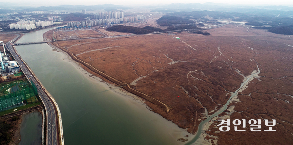 사진은 화성시 송산그린시티 내 국제테마파크 예정부지. /경인일보DB