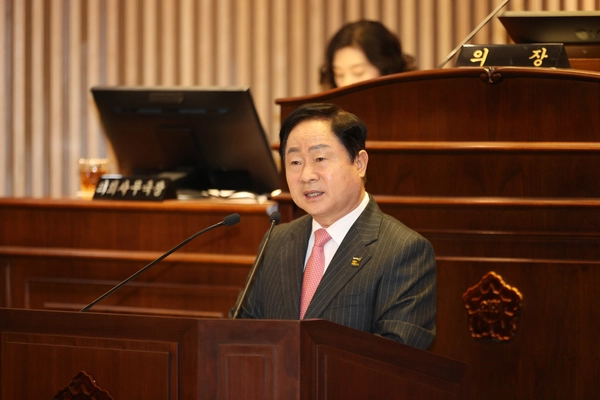 주광덕 남양주시장이 지난 4일 시의회에서 시정연설을 통해 ‘2025년도 시정 운영 방향’을 제시했다. 2025.2.5 /남양주시 제공