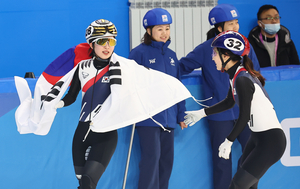 [하얼빈 동계 AG] “금메달 3개째” 김길리·박지원 쇼트트랙 남녀 1,500ｍ 제패