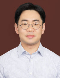 장성환 편집부 기자.