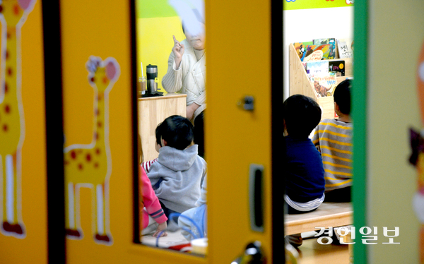 화성시 청계유치원의 난방공사가 늦어지면서 원생들이 추운 날씨에 노출될 위기에 처했다. 사진은 기사 내용과 관련없음. /경인일보DB