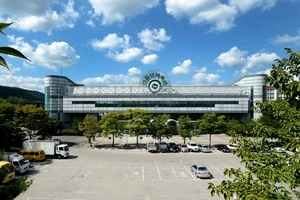 의정부시 ‘안전사고 우려’ 의정부체육관 지붕 보수한다