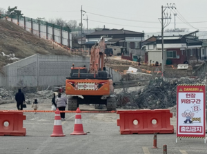 “대목인데 손님 못 건너와” 서울세종고속도로 사고에 애타는 주민