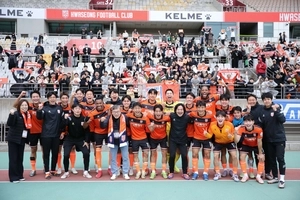 차두리 감독의 화성FC, K리그2 데뷔 첫승 신고…수원삼성은 빅버드 복귀전 무승부