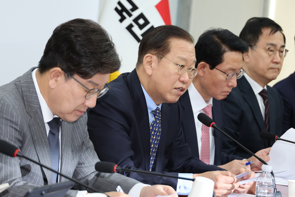 비상 이미지