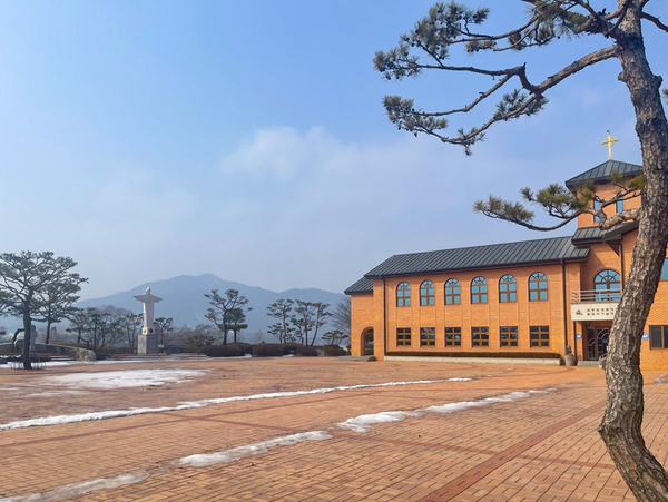 양근천과 남한강이 만나는 오밋다리 근처 양근성지. /최철호 소장 제공