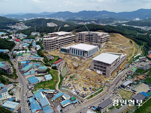 경기도내 한 물류단지. /경인일보DB