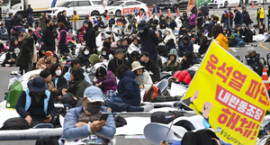 尹 탄핵심판 D-1, 출판계·영화계 ‘윤석열 파면 촉구’ 성명 잇따라