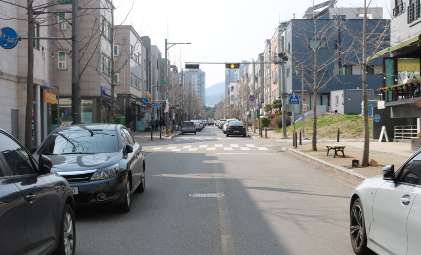 성남시, 판교동 상가주택단지 주차난 해소 ‘공원서 노상으로’ 선회