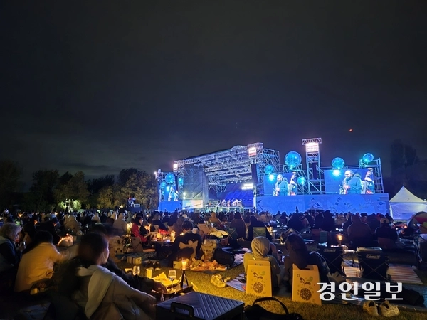 2024년 가평군 자라섬에서 제21회 자라섬 재즈 페스티벌이 진행되고 있다. /경인일보DB