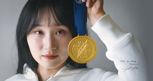[인터뷰…공감] 한국 여자 첫 ‘동계 아시안게임 3관왕’… 돌아온 쇼트트랙 최민정 선수