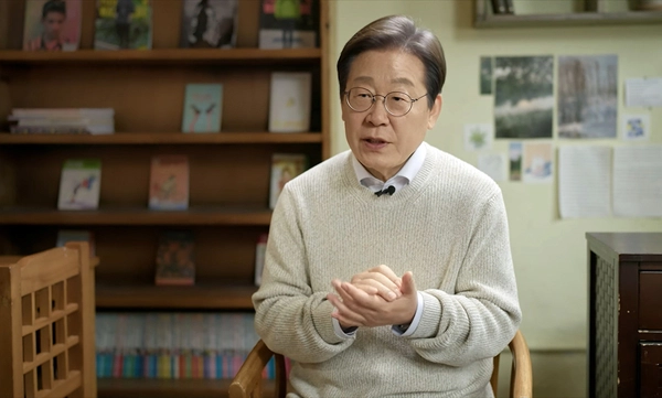 더불어민주당 이재명 전 대표가 10일 영상 메시지로 제21대 대통령선거 출마 의지를 밝히고 있다. 2025.4.10 /이재명 캠프 제공