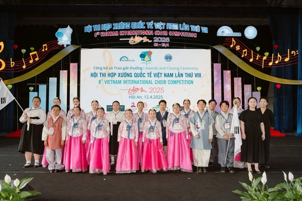 가평소년소녀합창단이 지난 10~12일 베트남 호이안에서 열린 2025 호이안 국제합창 경연대회에서 금메달을 획득했다. /가평군 제공