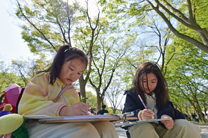 [제23회 푸른인천글쓰기대회] 이상 기후로 ‘짧아진 봄’… 아쉬운 동심, 한 자 한 자 눌러썼다