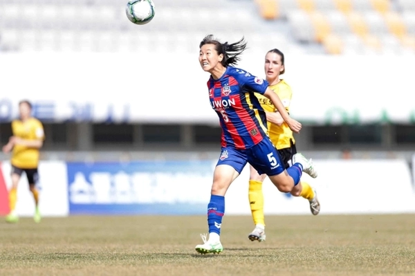 수원FC위민 이수인이 2025시즌 WK리그 7라운드 MVP(최우수선수)로 선정됐다. 2025.4.28 /한국여자축구연맹 제공