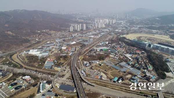 3기 신도시 과천과천지구 일대 전경. 과천시는 이곳 과천과천지구 ‘막계동 특별계획구역’에 종합의료시설 유치를 역점사업으로 추진하고 있다. /경인일보DB