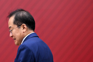 [대선 빅픽처] 이재명·이준석, 정계 떠난 홍준표 끌어안기