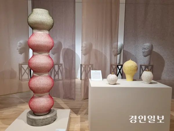 윤주철 작가의 ‘첨장’ 시리즈. 2025.5.15/이시은기자see@kyeongin.com