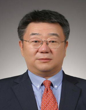 남양주시정연구원의 초대 원장에 내정된 강제상 경희대학교 행정학과 명예교수. 2025.5.19 /남양주시 제공