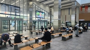 ‘이제야 도시 얼굴 같네’… 재탄생한 용인공영버스터미널에 시민 호응