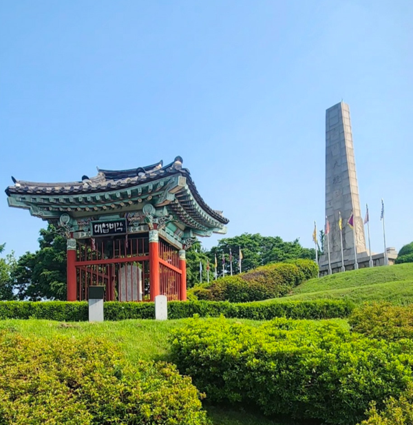 임진왜란 3대첩 중 한강과 한양을 지킨 행주대첩 초건비와 행주대첩비. /최철호 소장 제공