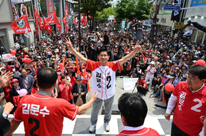 김문수 “인천의 수도권·군사 규제 풀겠다”