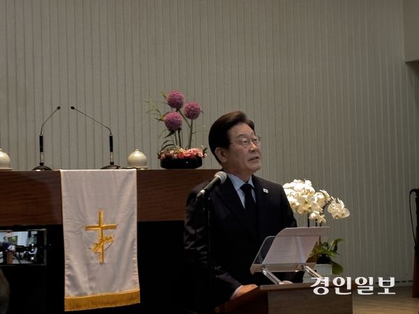 이재명 더불어민주당 대선 후보가 성남 주민교회에서 기자회견을 열고 “성남에서, 경기도에서 한 것처럼, 이제는 대한민국을 바꾸겠다”고 강조했다. 2025.6.2 /이영지기자 bbangzi@kyeongin.com