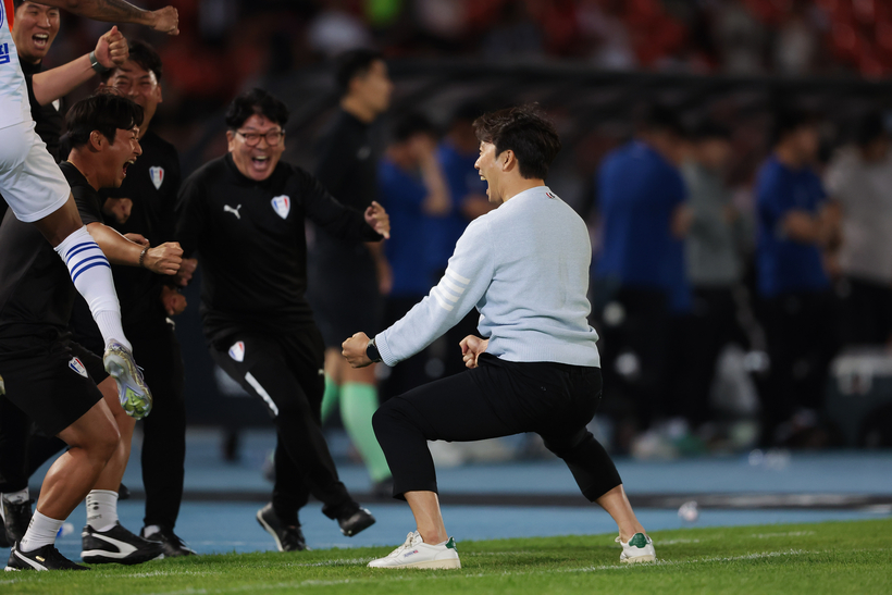 ‘파죽지세’ <b>수원</b>삼성, 성남FC에 2-1 승리… <b>이기제 극장골</b>