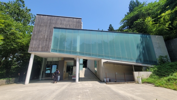 광주 의재미술관 전경.